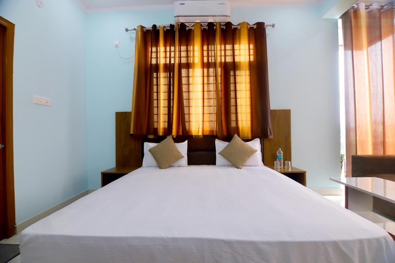 Hotel Comfort Inn Homestay Dehradun Bagian luar foto