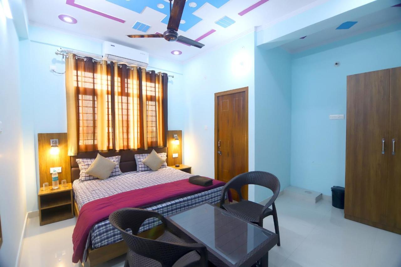 Hotel Comfort Inn Homestay Dehradun Bagian luar foto