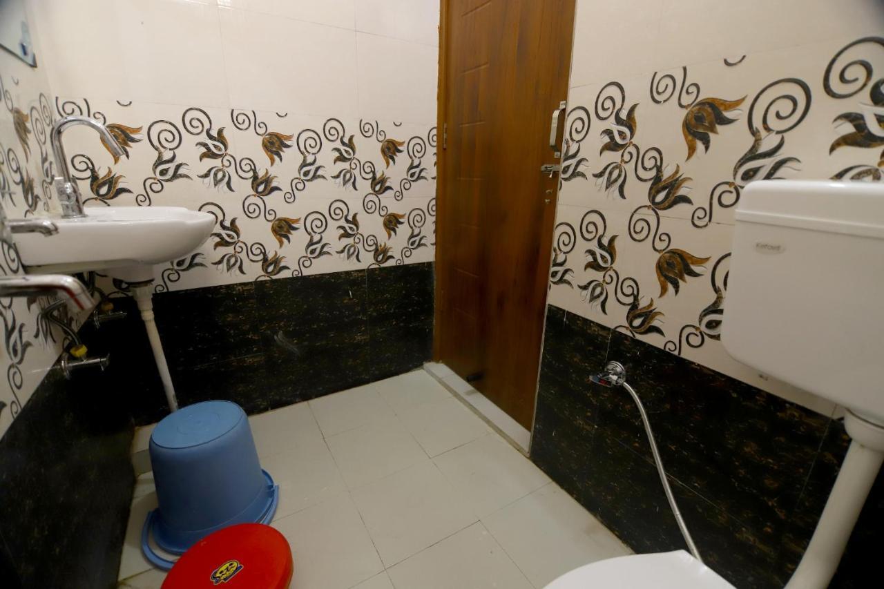 Hotel Comfort Inn Homestay Dehradun Bagian luar foto