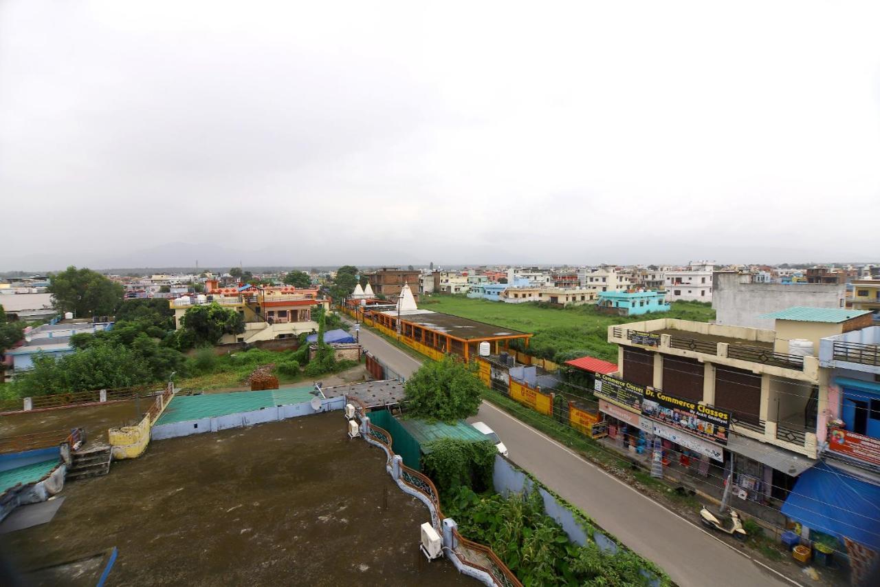 Hotel Comfort Inn Homestay Dehradun Bagian luar foto