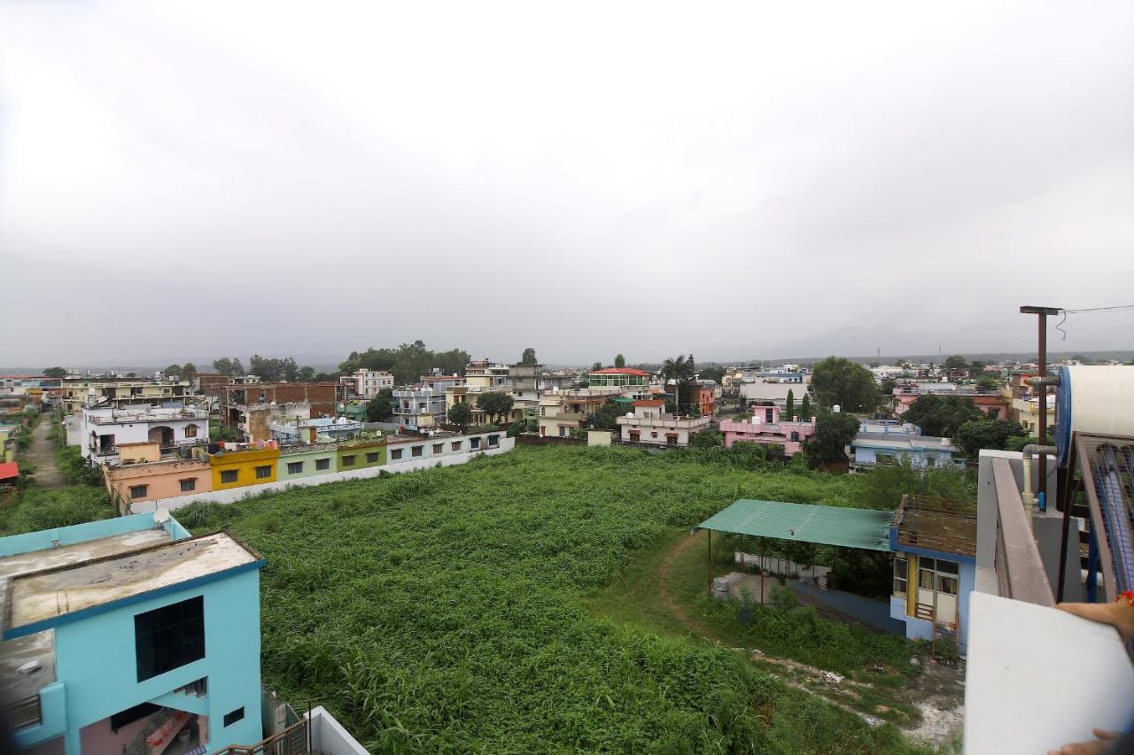 Hotel Comfort Inn Homestay Dehradun Bagian luar foto